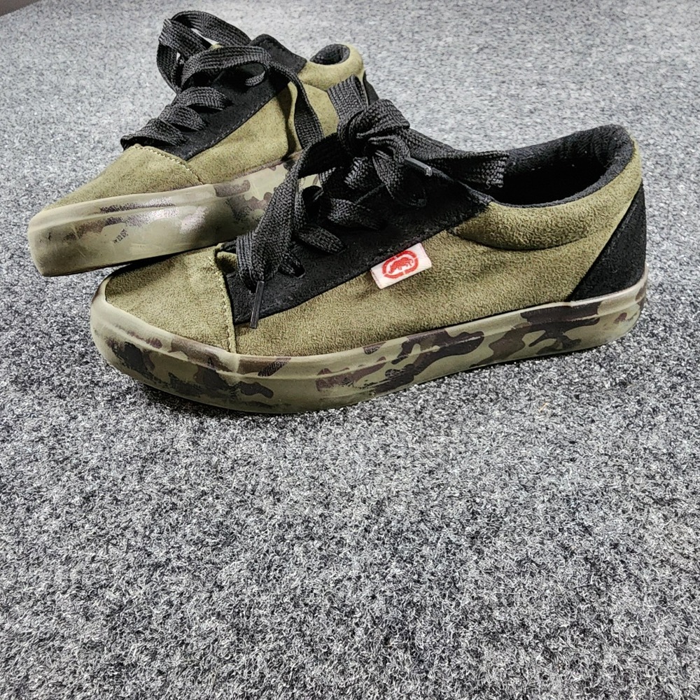 Ecko Unltd Skate Shoes Kids Size 1 Green Camo Low Top Sneakers STEVEN-37BP